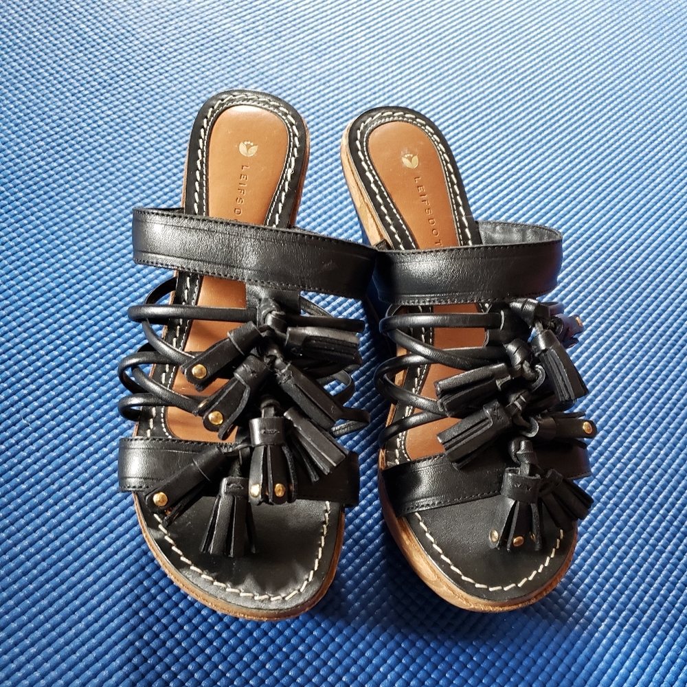 NWOT Leifsdottir Black Tassel Slide Wedge Sandals Size 7